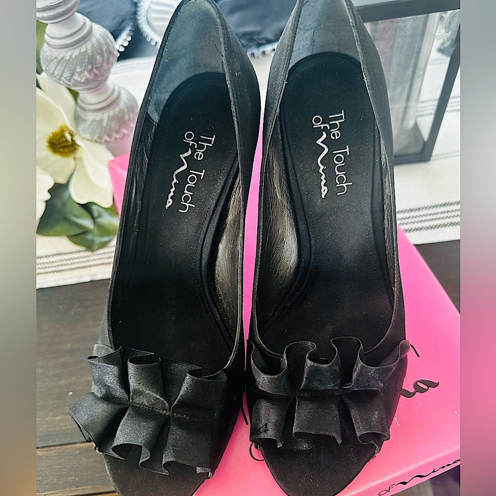 The Touch of Nina  Fancei - Black dress peep toe